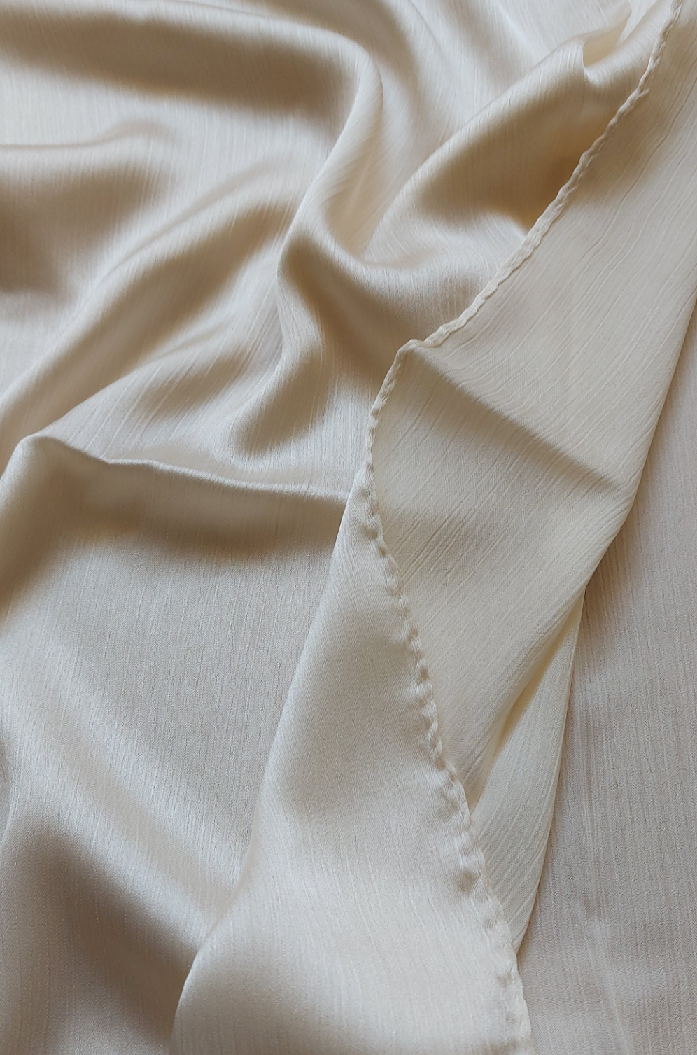 Metallic Silk-Cream